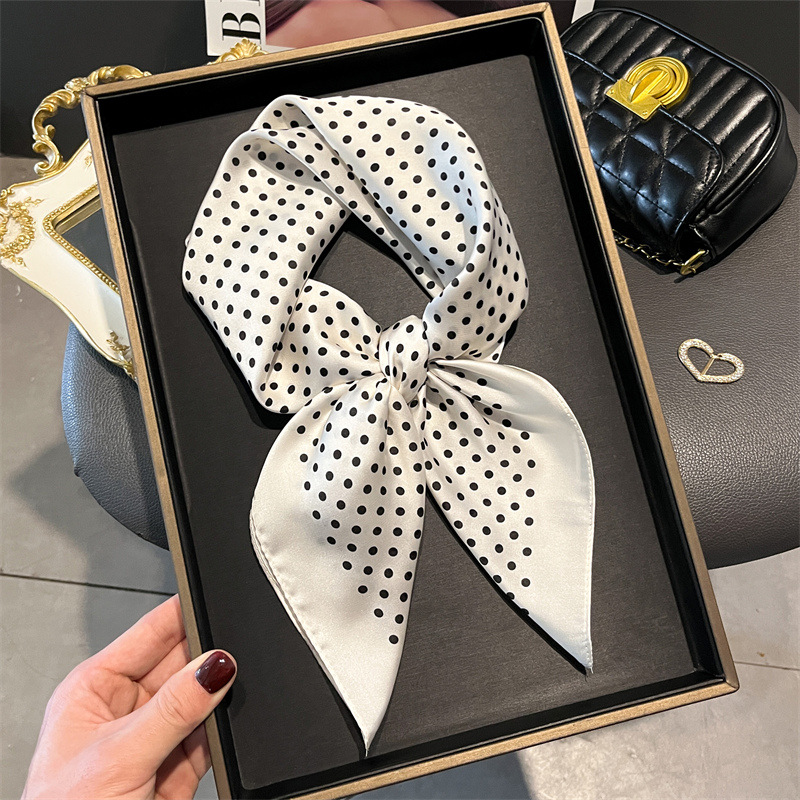 Lüks yeni baskılı atkılar kadı - Luxury Bags Casual incelemesi ve fiyatı