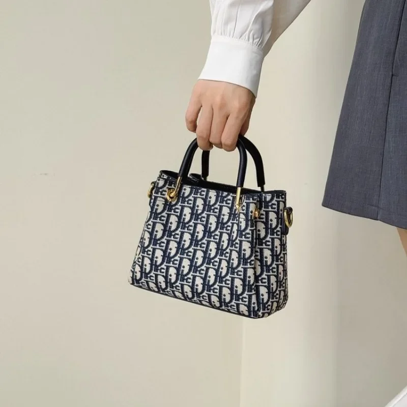 Şık Bayanlar İçin Lüks Marka Ü - Luxury Bags For Sale incelemesi ve fiyatı