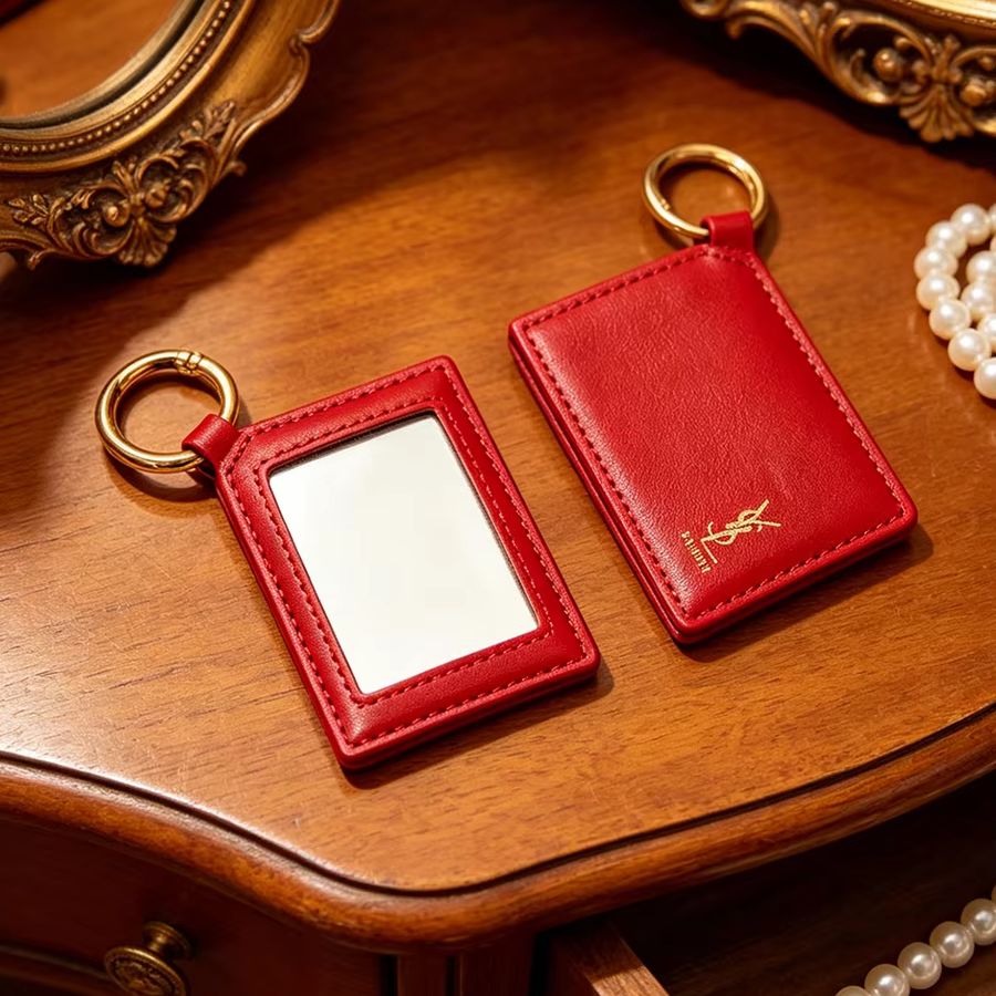 YSL Kırmızı Deri Kare Mini Cep - Luxury Designer Bags Ysl incelemesi ve fiyatı